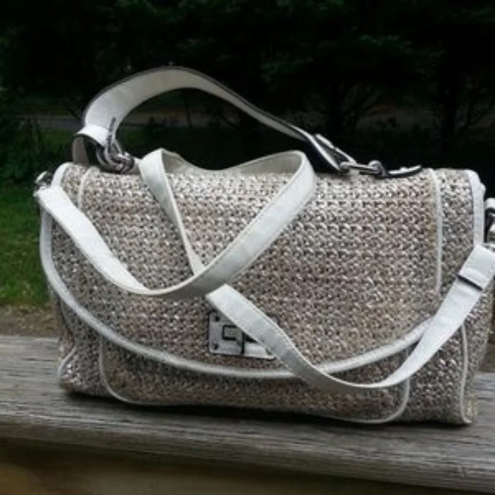 Relic silver white tan woven satchel handbag w/strap Perfect Summer Bag!